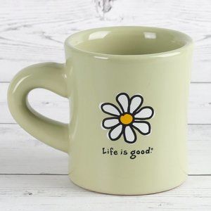 Vintage Life Is Good Green Daisy Mug
